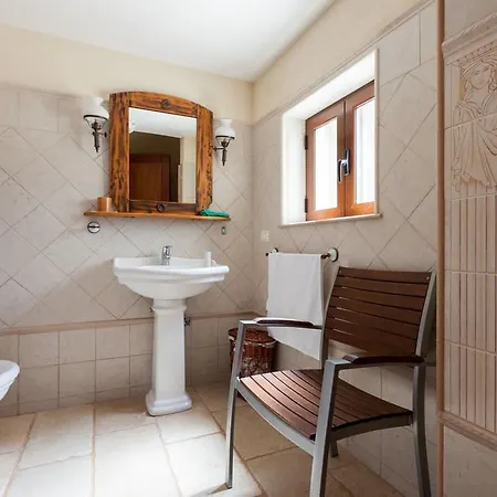 Apartament Francesco Pio *